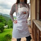 Egyedi konyhai kötény kalocsai hímzéssel