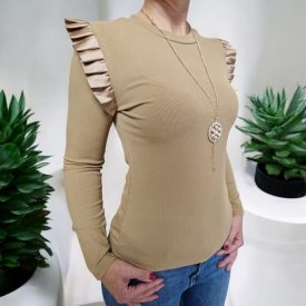 Elegáns női felső nyaklánccal | cappucino