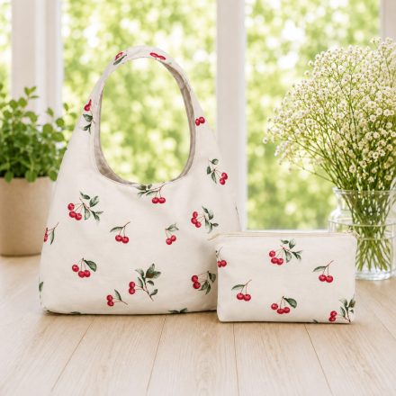 Cherry Kiss női táska és neszesszer szett – cseresznyemintás