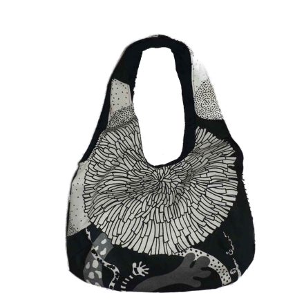 Női táska modern mintával (fekete)