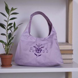   Virágmintás kézi hímzésű válltáska – magyar kézműves